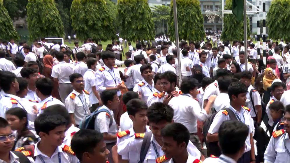 SSC 25 ব্যাচ-১১ এ আগস্ট রোজ সোমবার ২ দফা আন্দোলন এর ডাক দিয়েছে